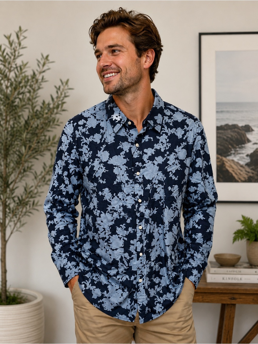 NWT Michael Kors Navy and Light Blue Floral Button-Up Shirt